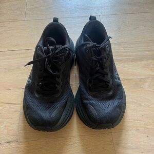 Hoka Bondi 8 running shoes